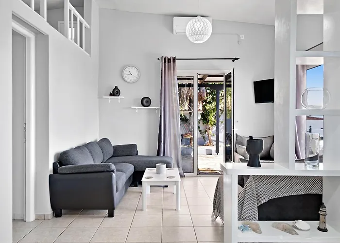 Jimmy's 2 Villa *
